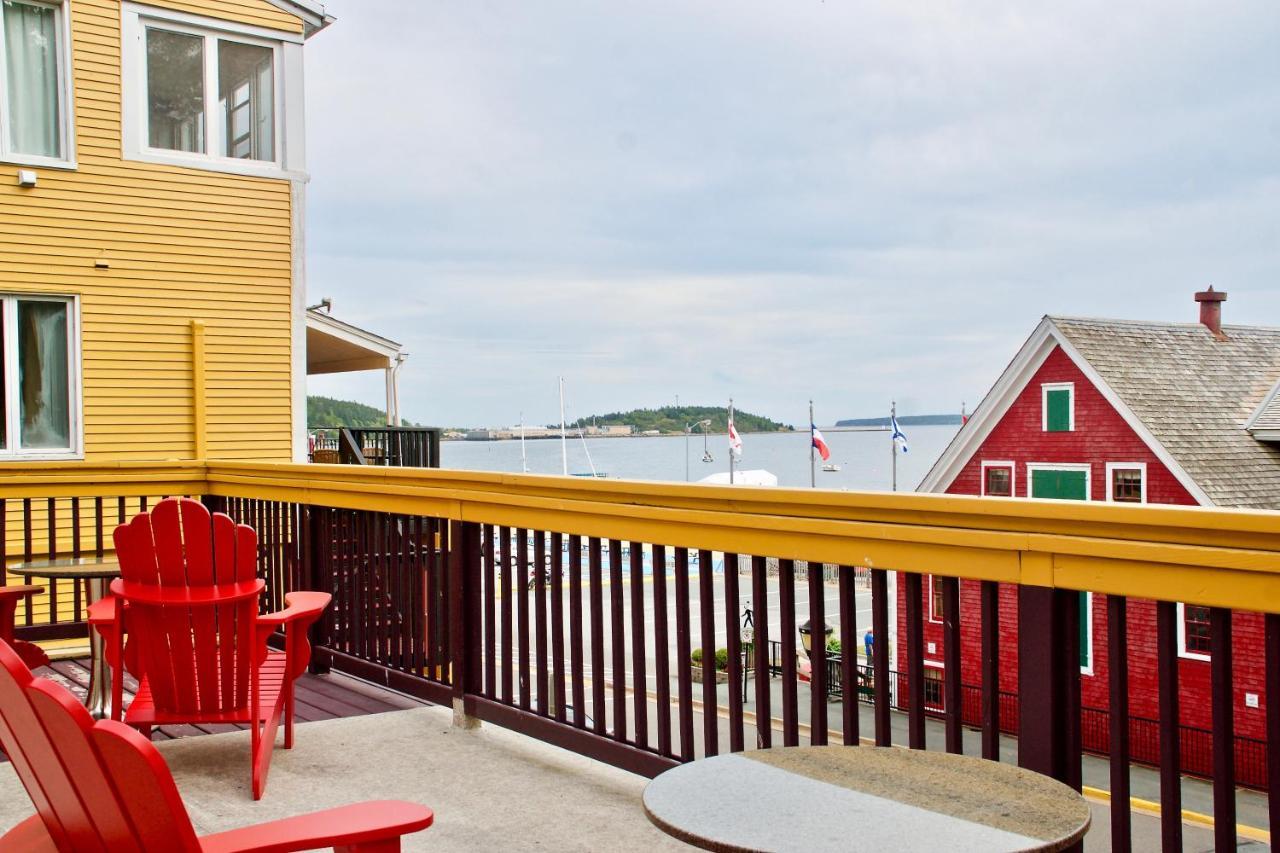 Rum Runner Inn Lunenburg Buitenkant foto