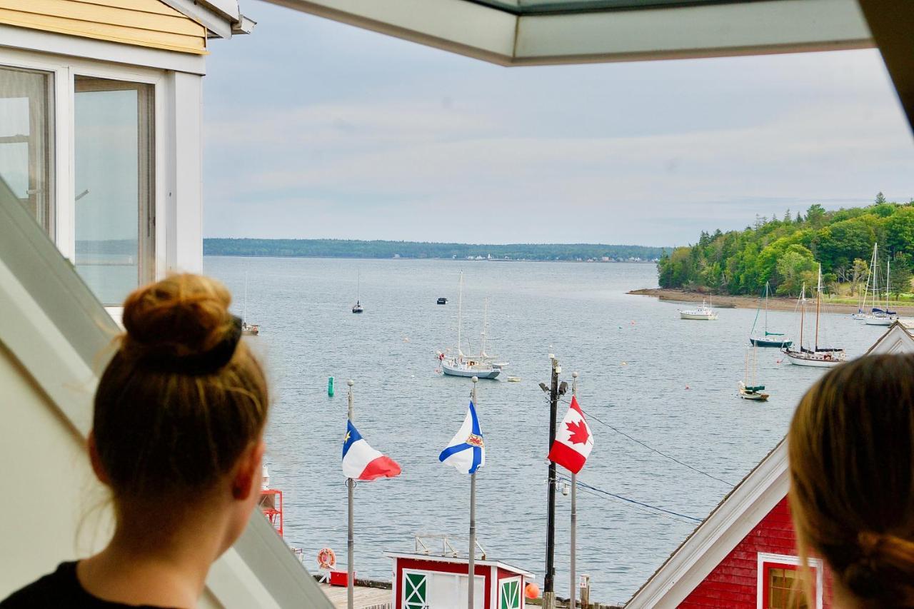 Rum Runner Inn Lunenburg Buitenkant foto