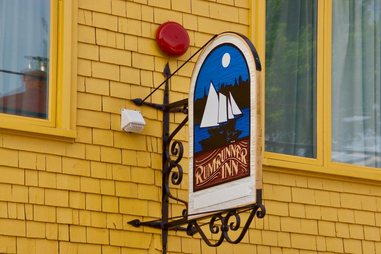 Rum Runner Inn Lunenburg Buitenkant foto